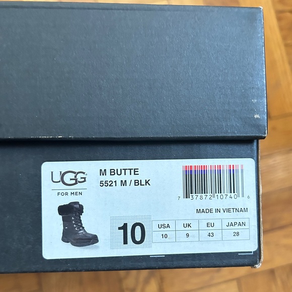 UGGS Men’s Waterproof Butte Black Boots Size 10 Duck Toe Wool Lining Lace Up - Picture 8 of 9
